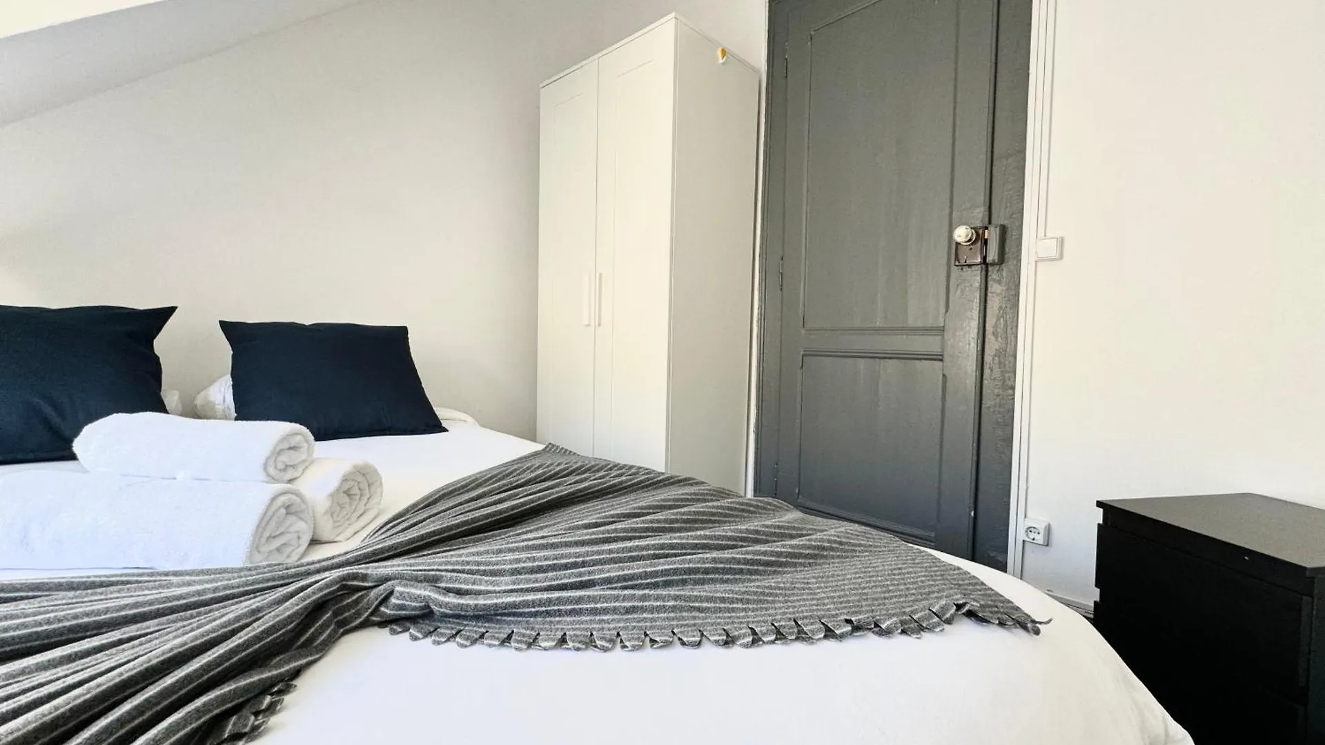Low Cost Alameda Rooms Lisboa 招待所