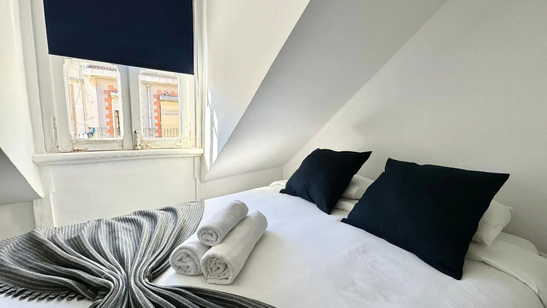 Low Cost Alameda Rooms Lizbona 0*,  Portugalia