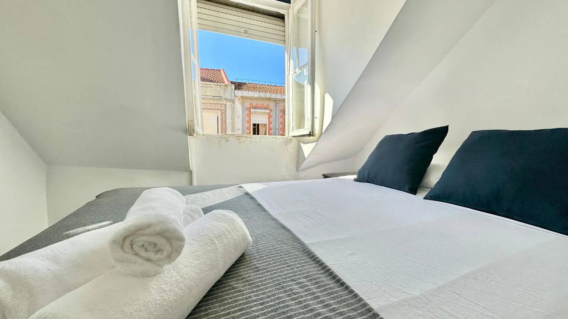 Low Cost Alameda Rooms Lizbona 0*,